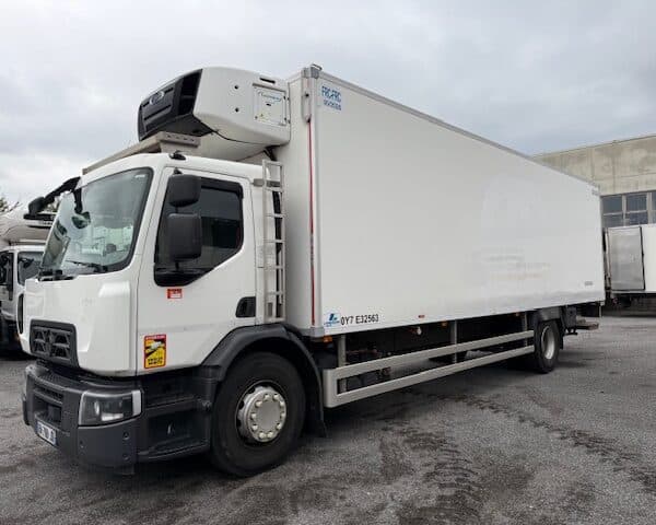 RENAULT SERIE D 19 - 280 E6