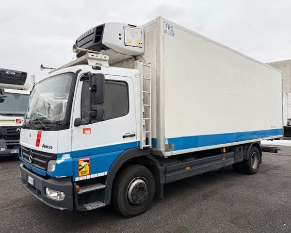 MERCEDES ATEGO 13 - 23 FRIGORIFERO