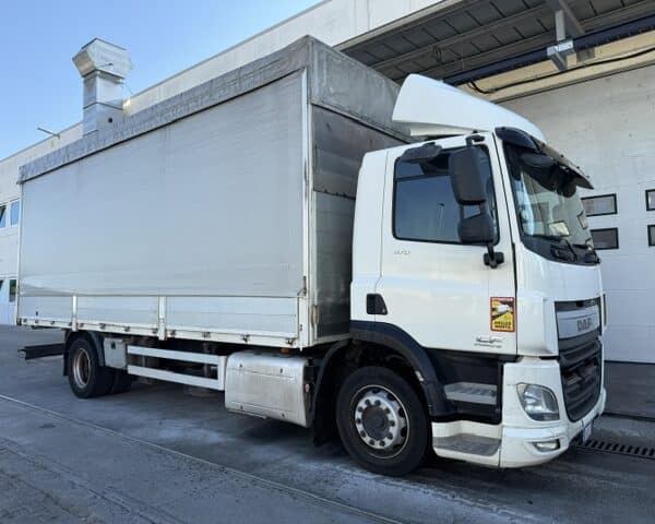 DAF CF 18 - 370 E6 ANNO 2014 CASSONE CENTINATO