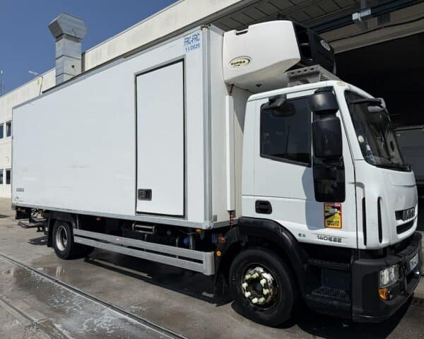 IVECO EUROCARGO 140 E 22 P E6 FRIGORIFERO 2014